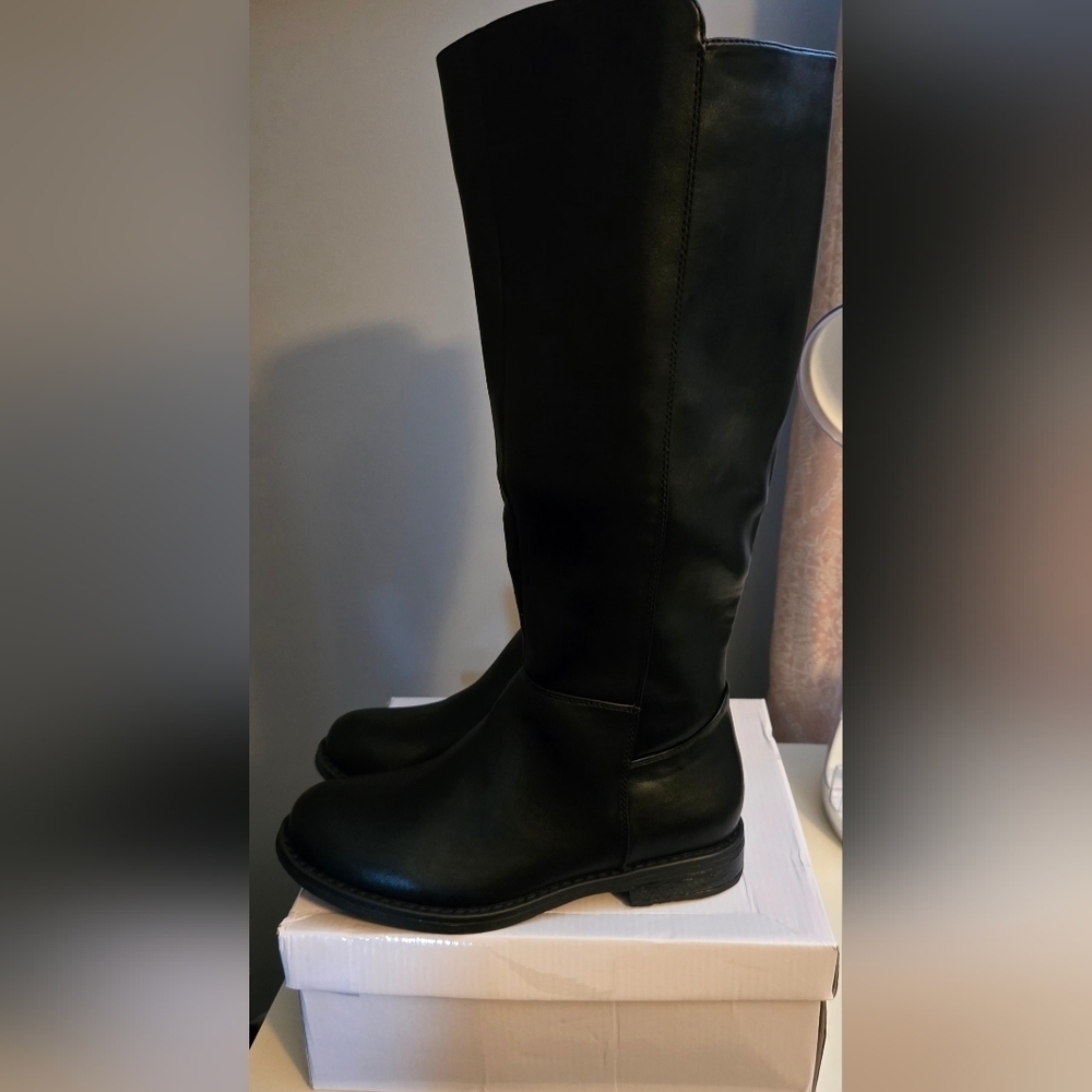 NWB Shoe 'N Tale Wide Calf Knee High Boots #417 - Picture 9 of 12
